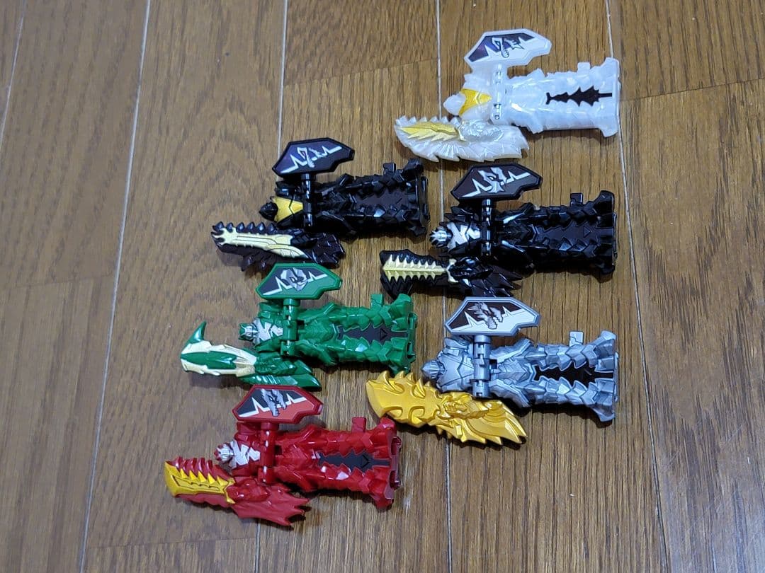 騎士竜戦隊リュウソウジャー ロボセット+返信セット剣付き