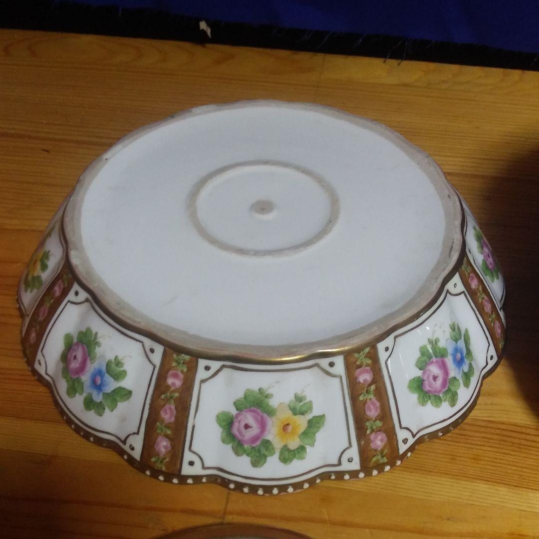 洋風食器ドレスデン？