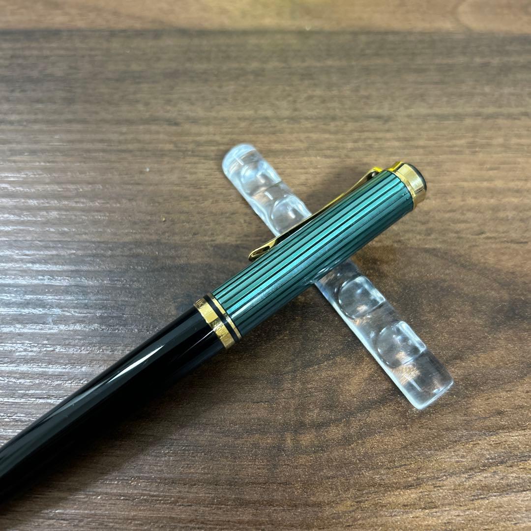 Pelikan ボールペン スーベレン　グリーンストライブ　K600