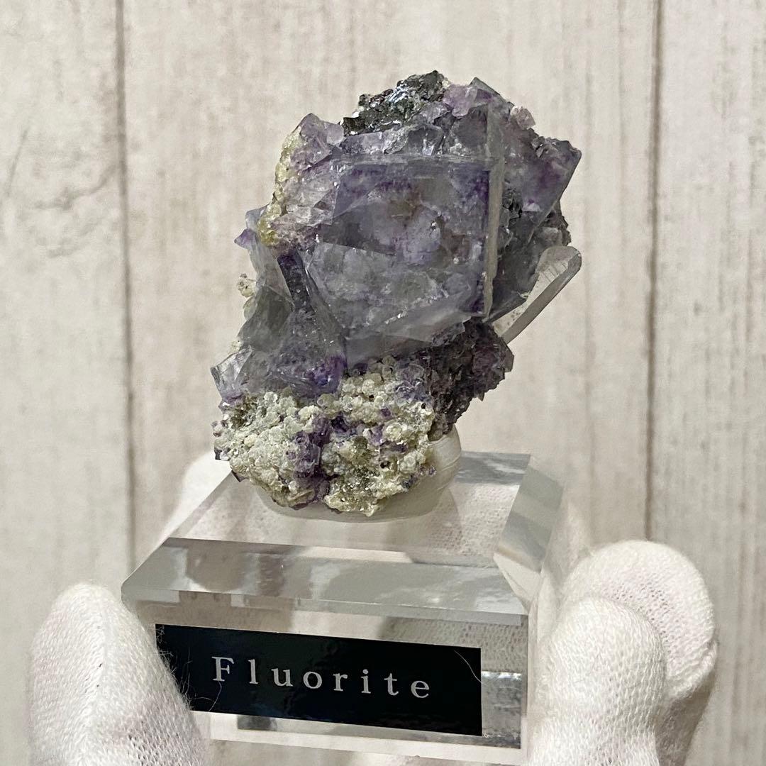 ヤオガンシャン　フローライト　クォーツ　マイカ　鉱物標本　原石　天然石　ストーン