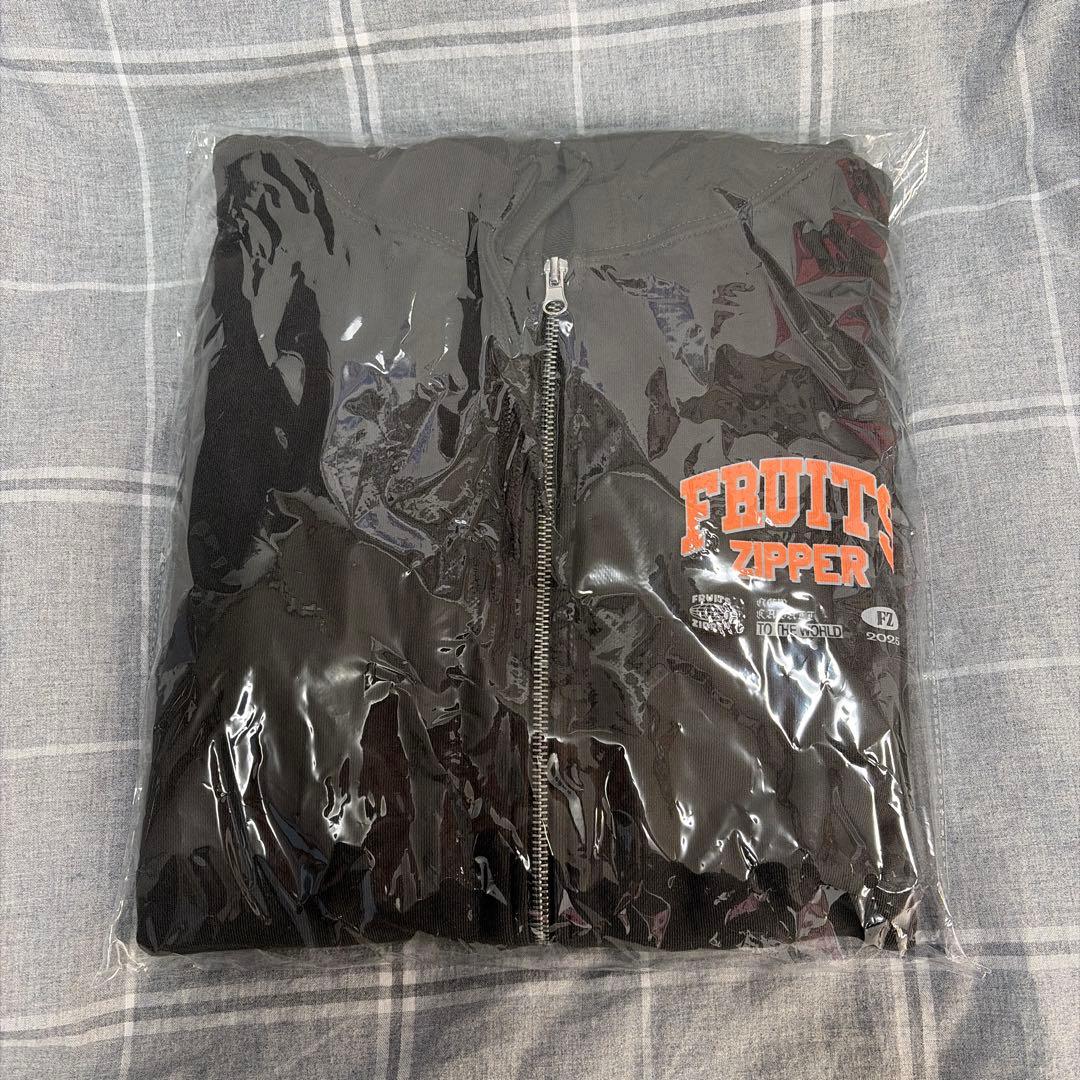 フルーツジッパー　FRUITS ZIPPER 鎮西寿々歌　推しアピパーカー