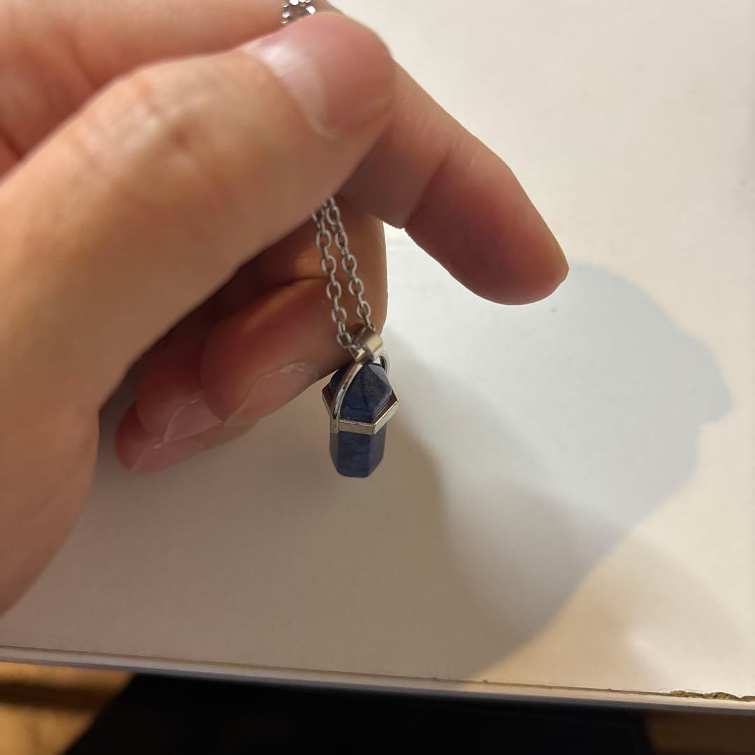 ラピスラズリのネックレスたん！これも珍しいよなね！