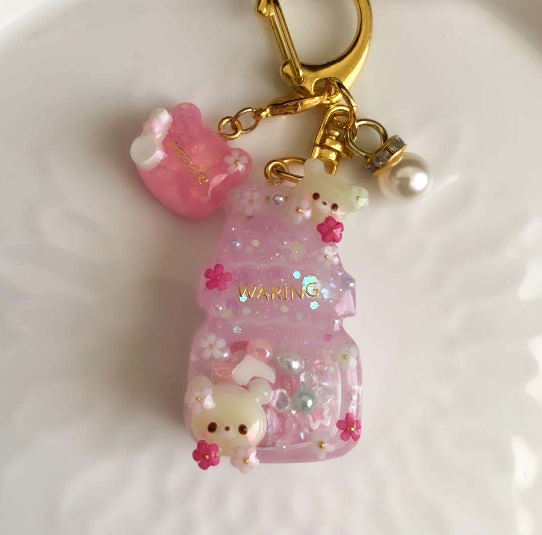 シャカシャカ　シェイカー　レジンキーホルダー　オーダー　м ɪ﻿ ʜ ο様