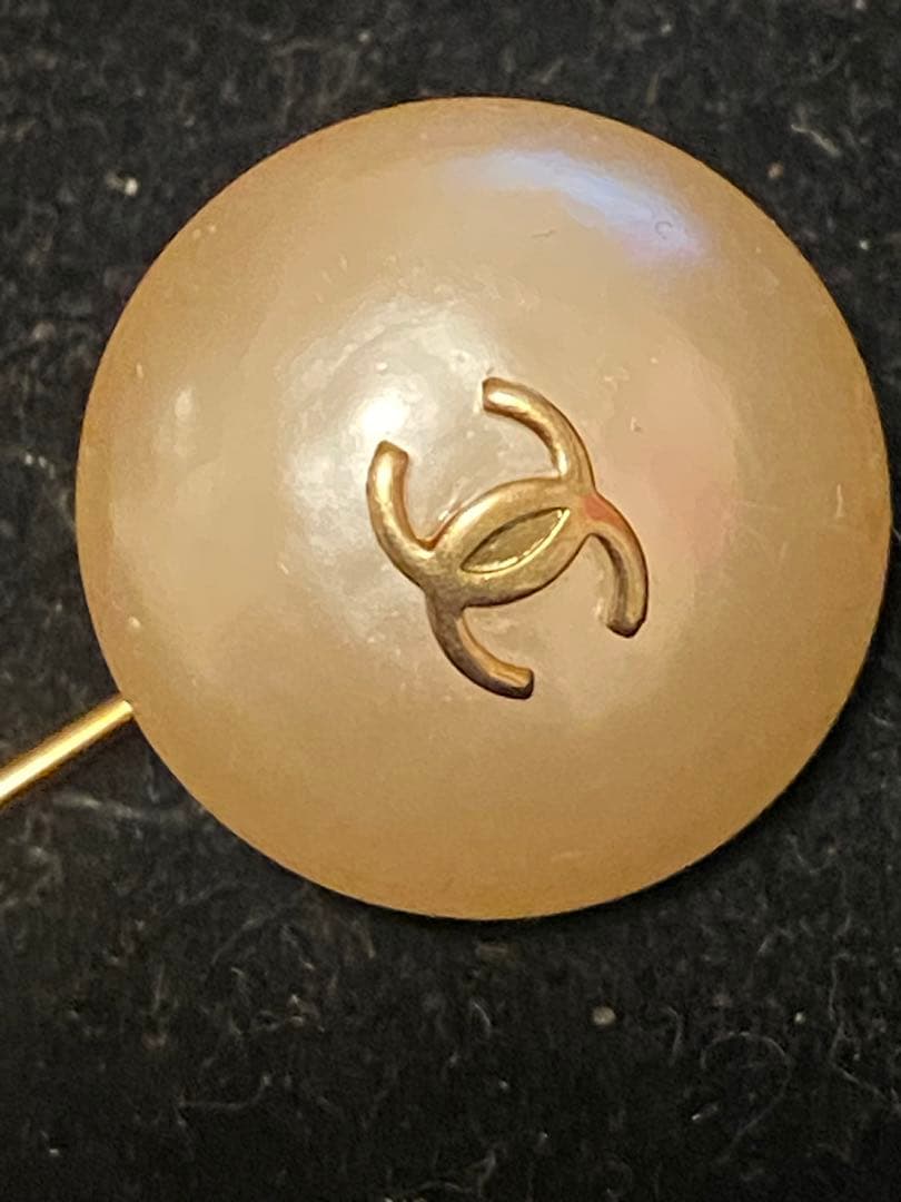 CHANEL パール調ピンブローチ　美品