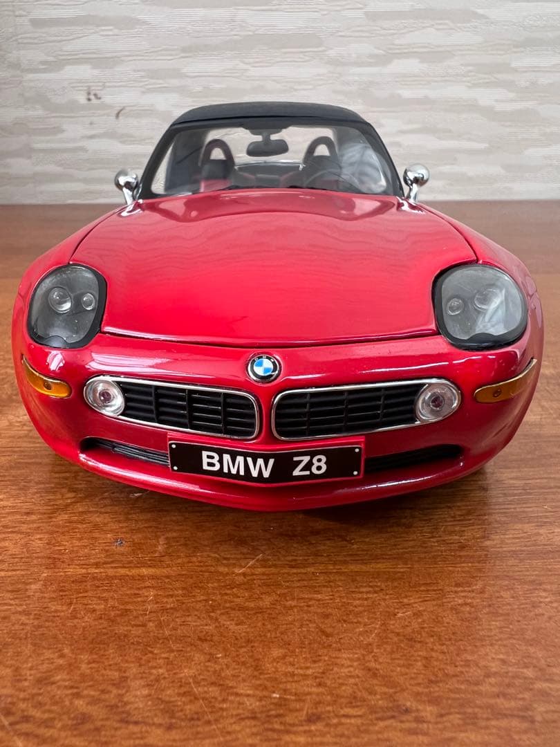 No520 ミニカー1/18 KYOSHO BMW Z8 Roadstar