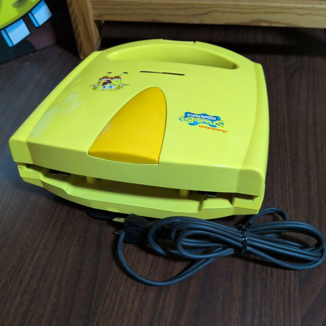 フィニアスとファーブポータブル DVD プレーヤースポンジボブワッフルメーカー