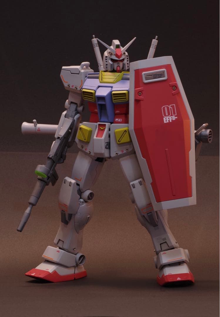 MG 1/100 RX-78-2 ガンダム ver.Ka【ガンプラ完成品】