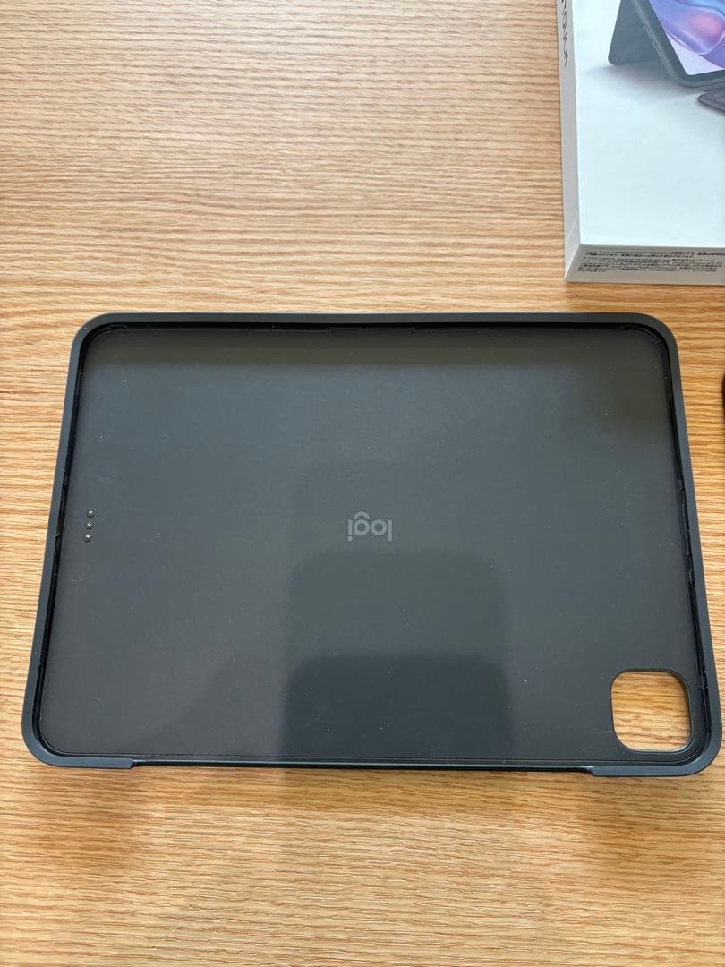 Logicool Combo Touch iPad Pro 11インチ(M4)