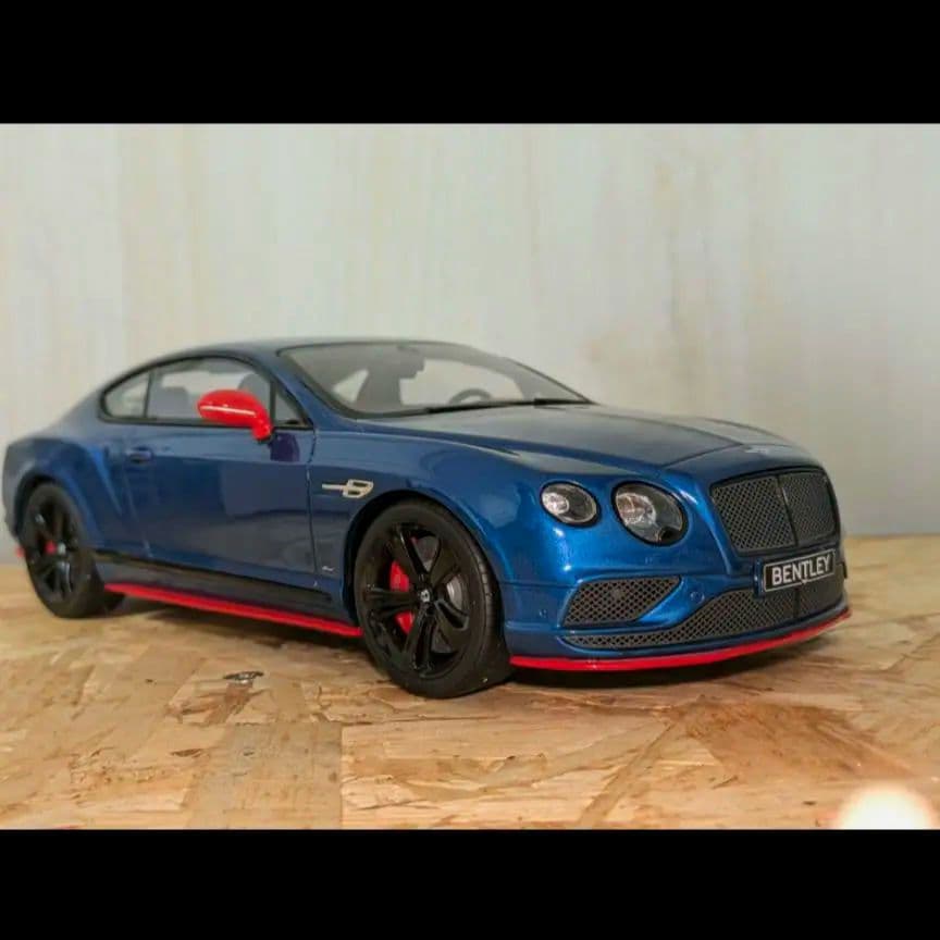 ベントレー ブラックエディション　コンチネンタル　GT 1/18