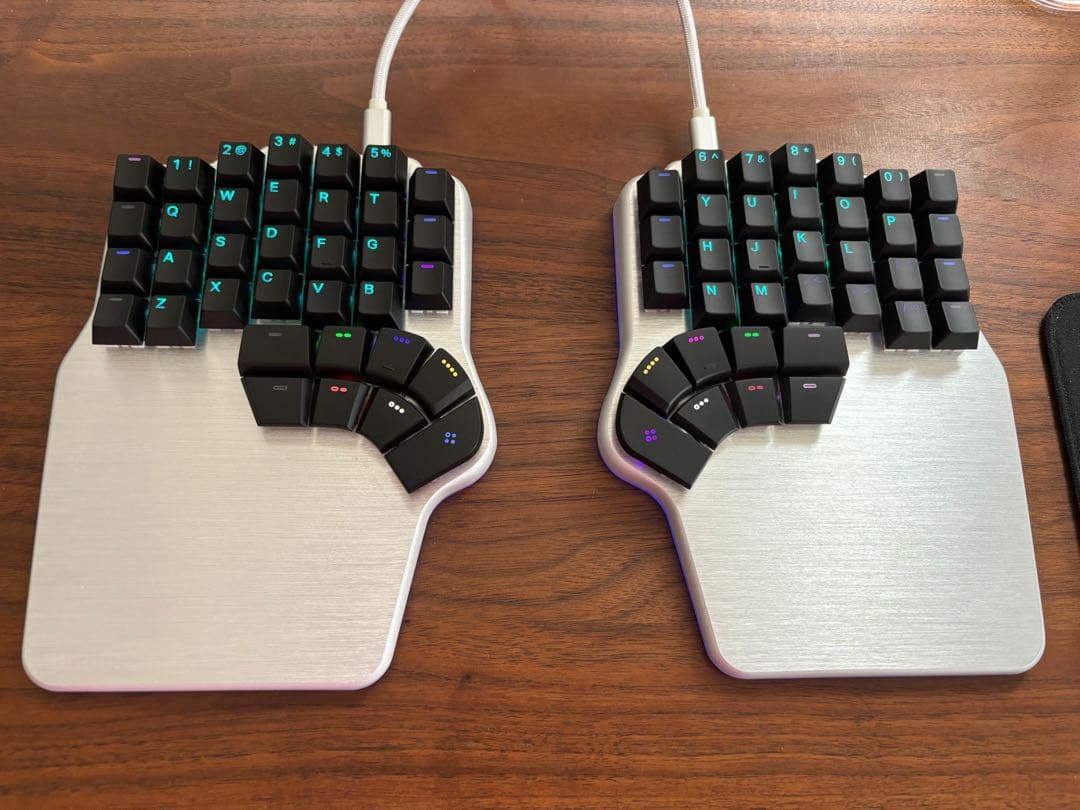 Dygma Defy キーボード　左右分割　左右分離　分割キーボード