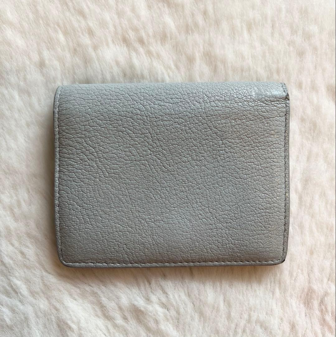 miumiu 財布　ウォレット　マドラスレザー　パール　ライトブルー　二つ折り