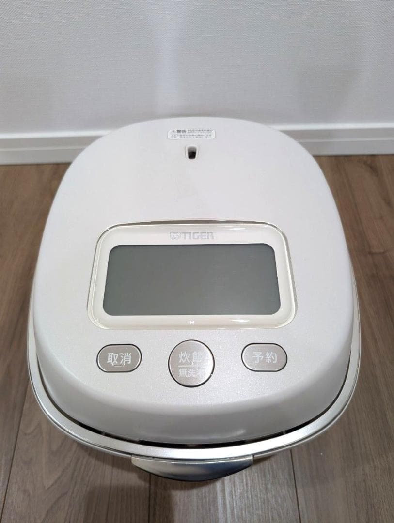 【良品】TIGER タイガー 土鍋圧力IHジャー炊飯器　JPL-G100