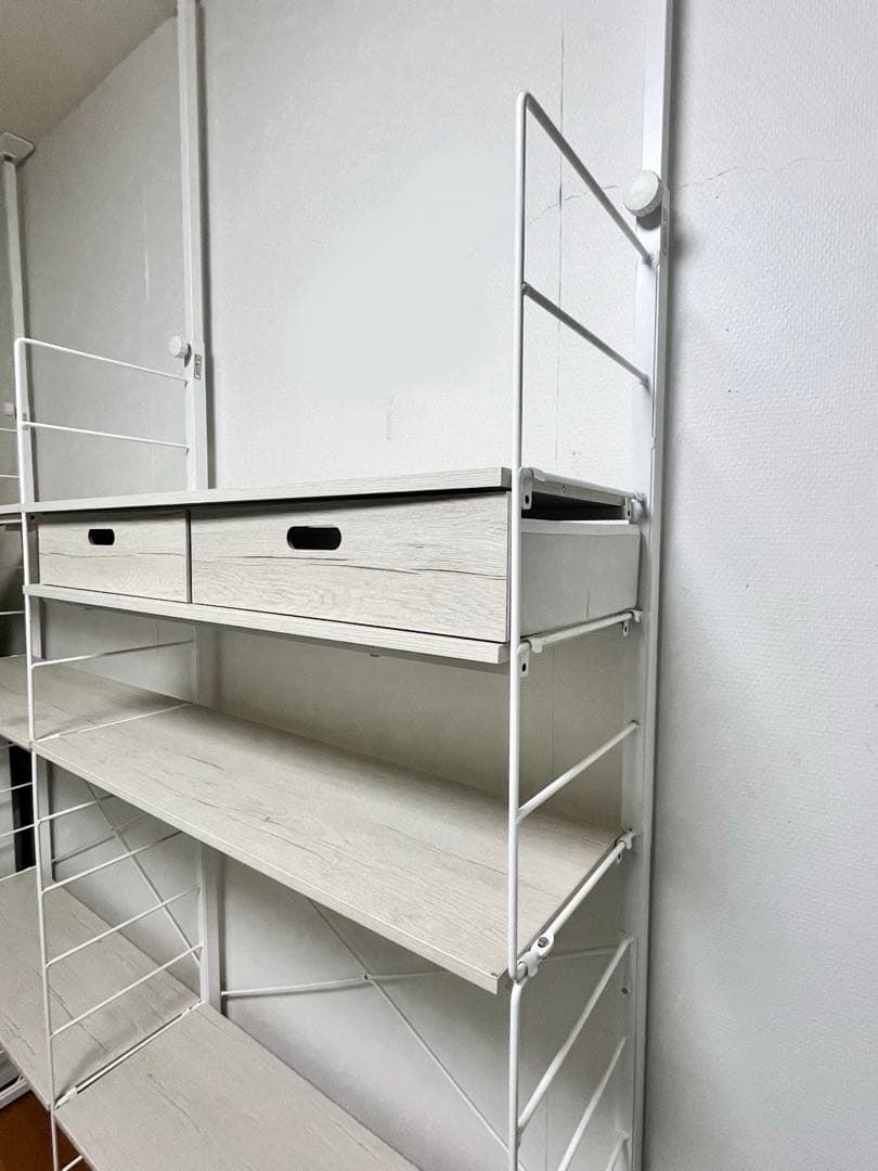 ニトリ　突っ張り壁面収納Nポルダ　ホワイトウォッシュ