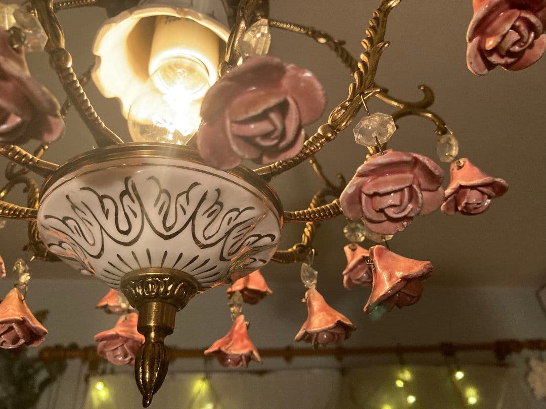 フランスアンティーク シャンデリア ピンクローズ モチーフ シャンデリア