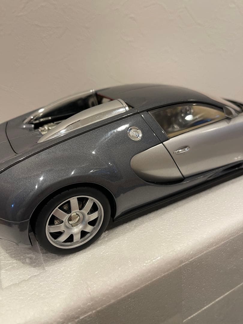 AUTOart モデルカー ブガッティ ヴェイロン 1/18 美品