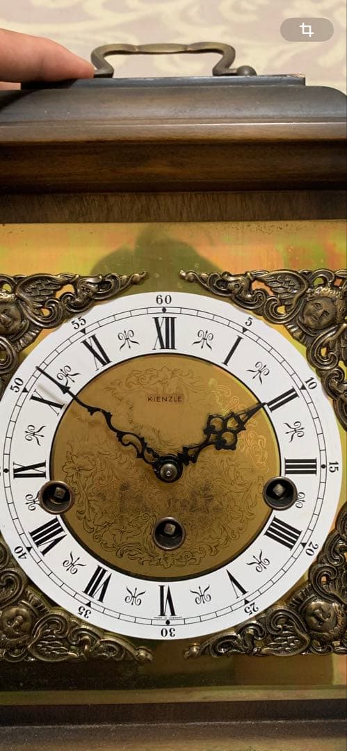 Kienzle 掛時計 563b/01 装飾的デザイン