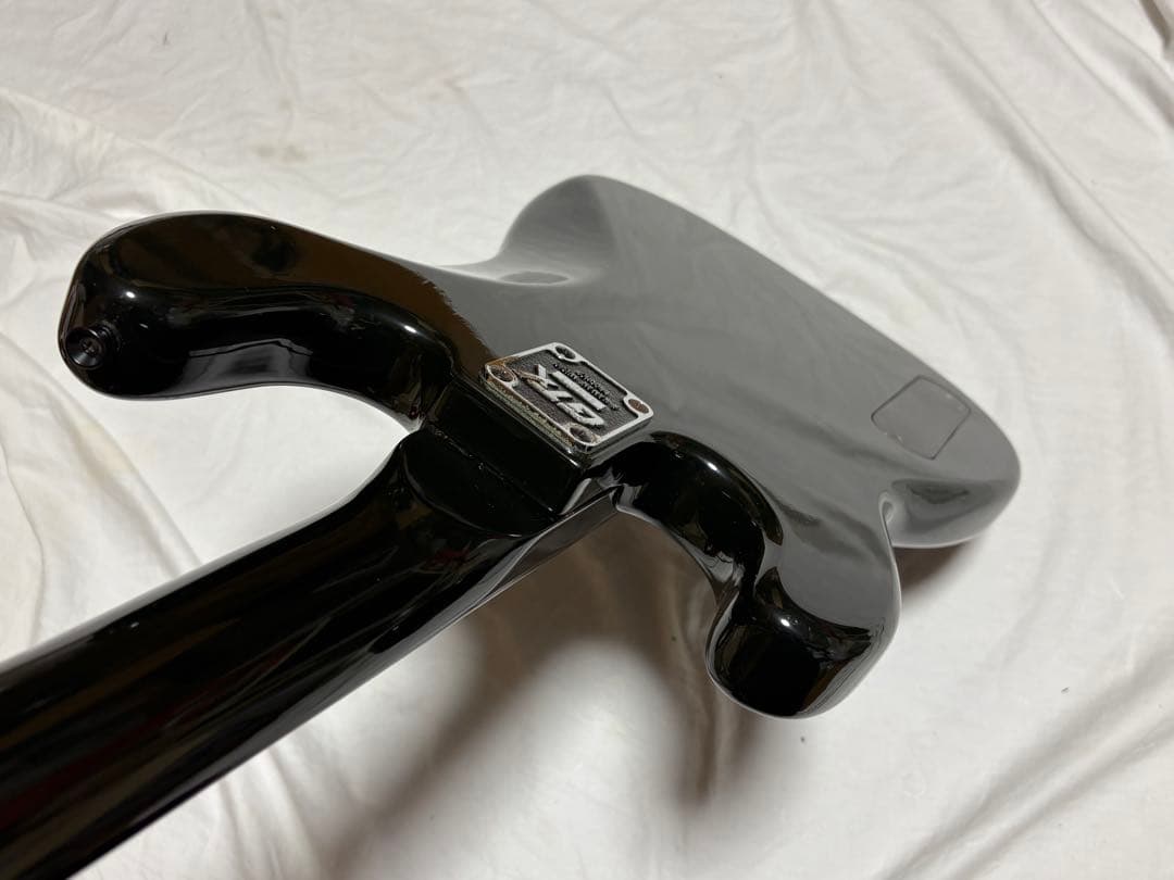 Fresher Black Beauty エレキベースGTX 1926-01-1