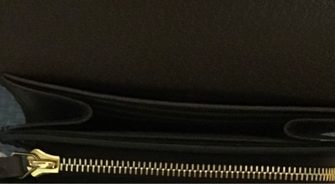 グッチ オフィディア 二つ折り財布 国内正規店購入品