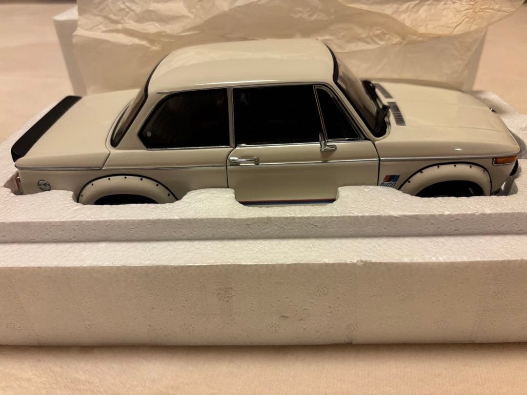 ミニカー BMW2002turbo 1:18SCALE kyosho