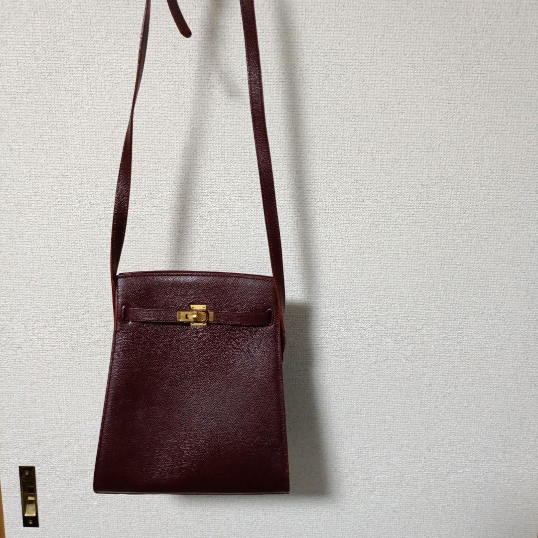 バーガンディ レザー ショルダーバッグゴールド金具