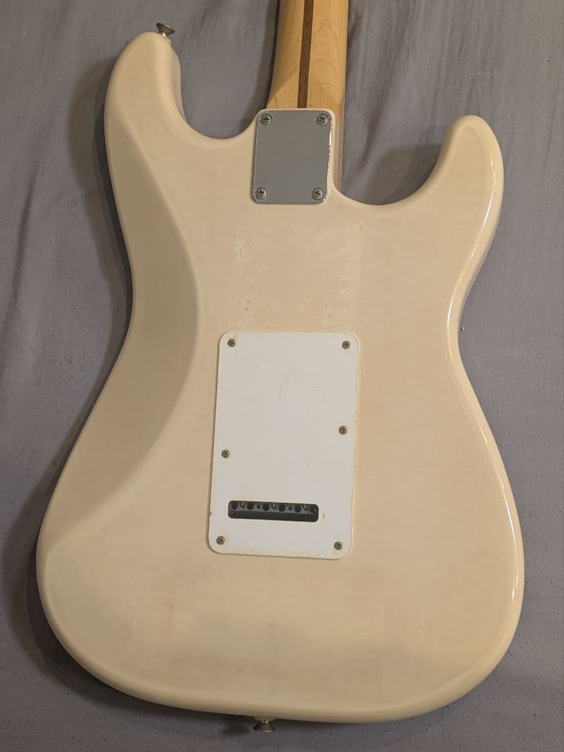 Fender Mexico Stratocaster レフティ