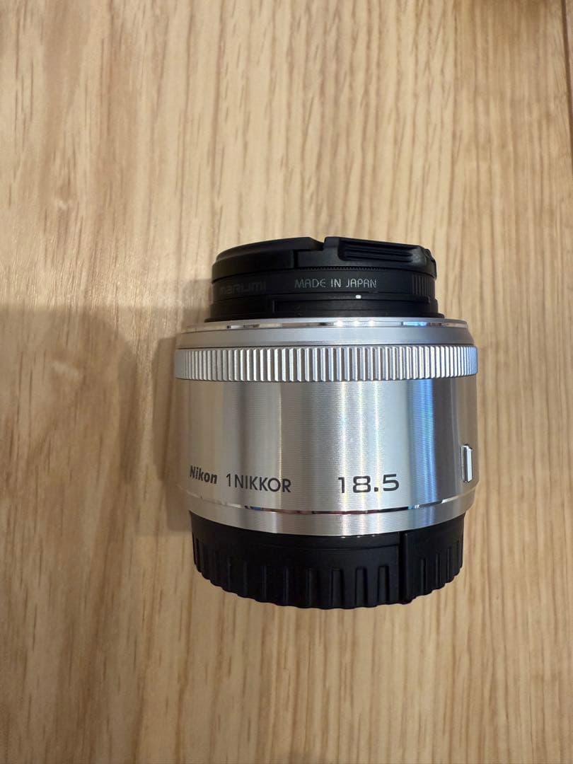 Nikon1 J5 ダブルレンズキット 単焦点レンズ付