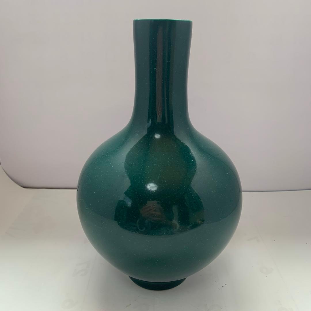 中国美術　大明成化年　翡翠緑釉瓶　送料込み