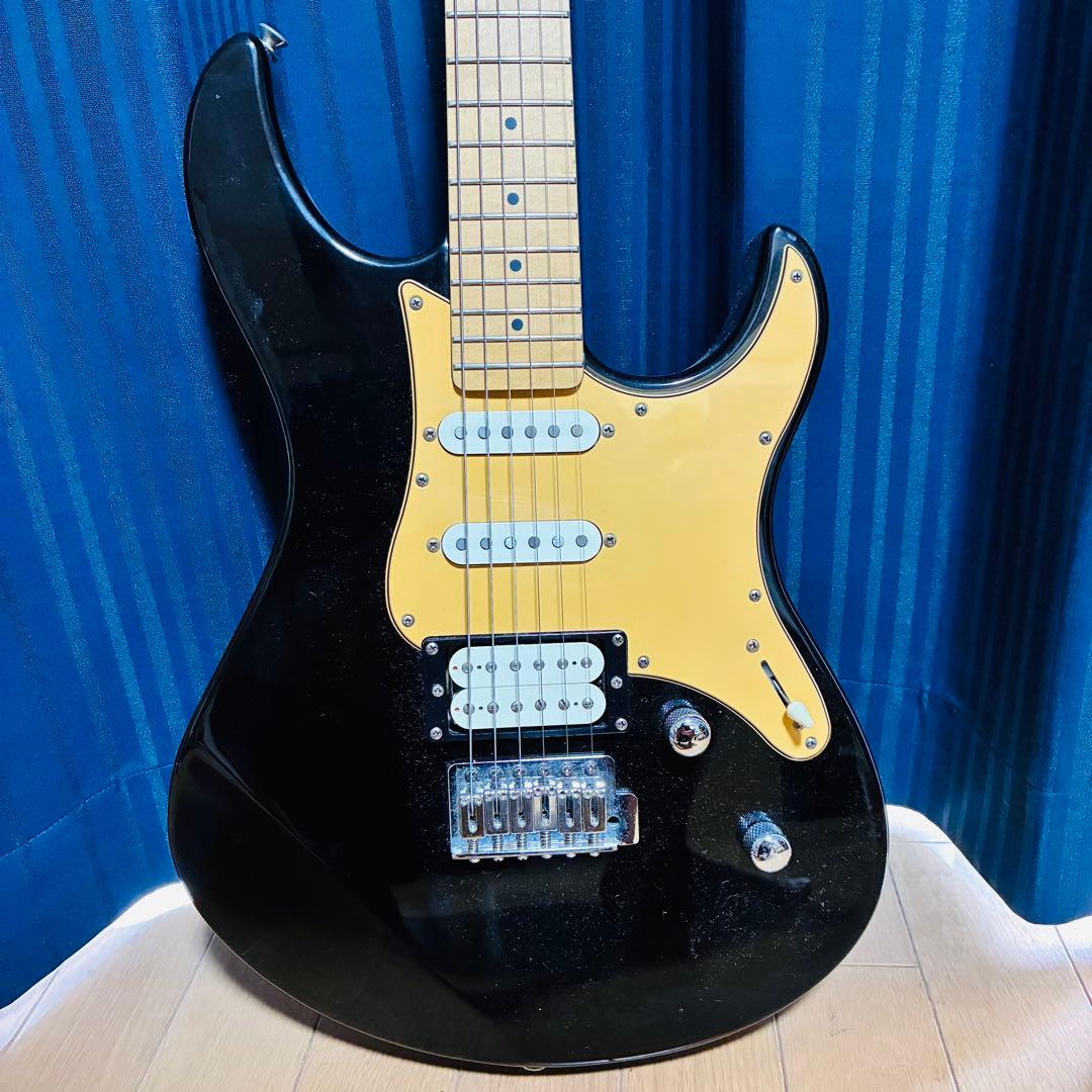 PACIFICA ヤマハ パシフィカ エレキギター 黒　ブラック　ソフトケース付