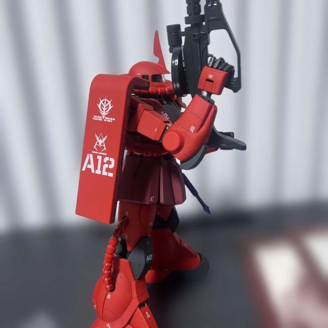 【美】【癒し】PGシャア専用ザクⅡ 組み立て塗装済みジャンク品