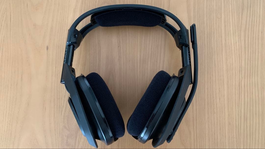 ASTRO A50 ワイヤレスヘッドセット + ベースステーション