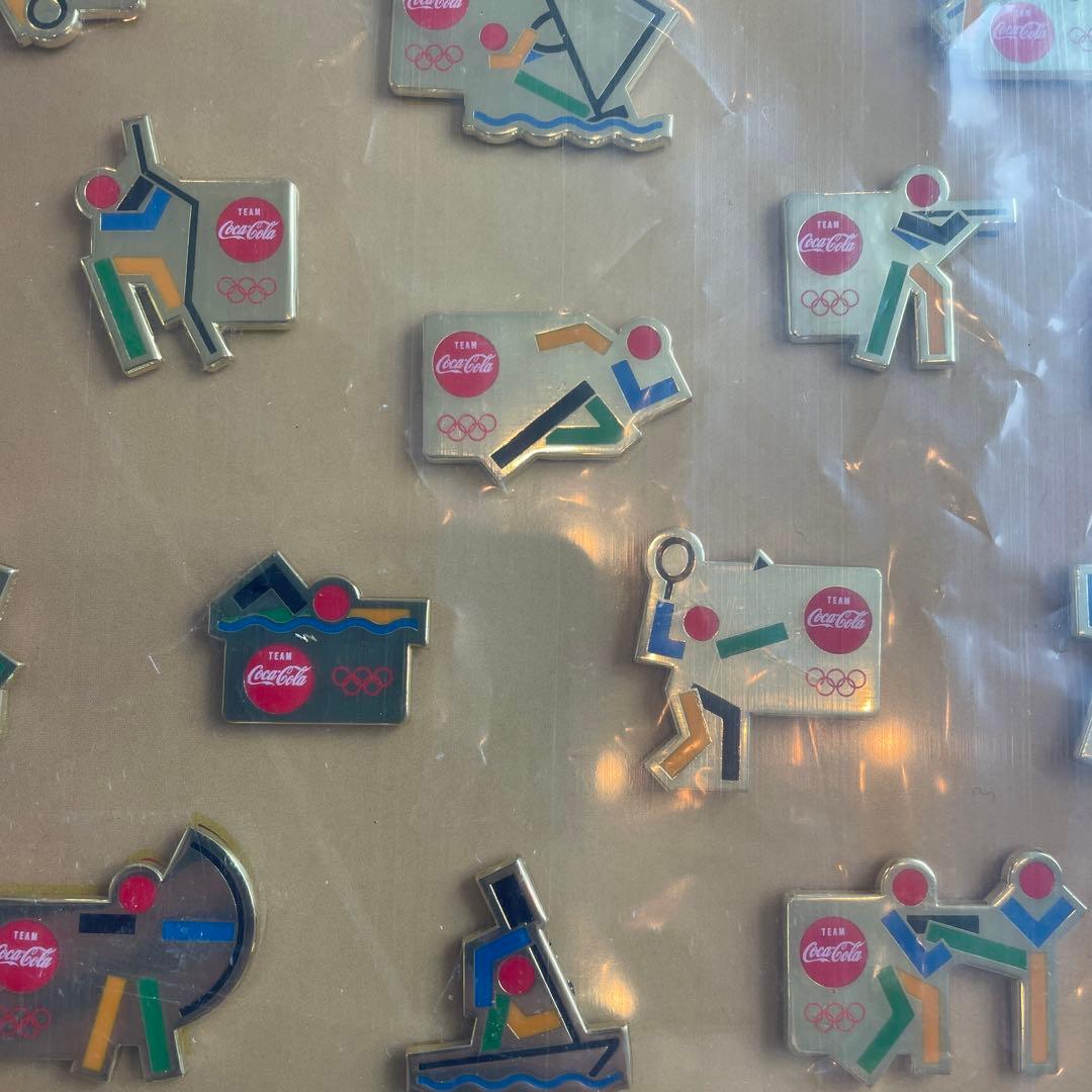 東京オリンピック　額装 ピンバッジ コレクション コカコーラ　オリンピック