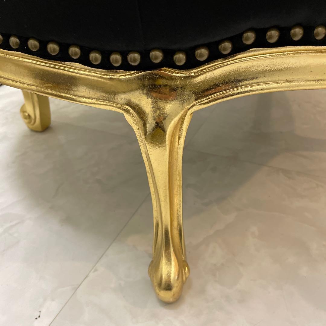 一人掛けソファー　ロココ調　猫脚