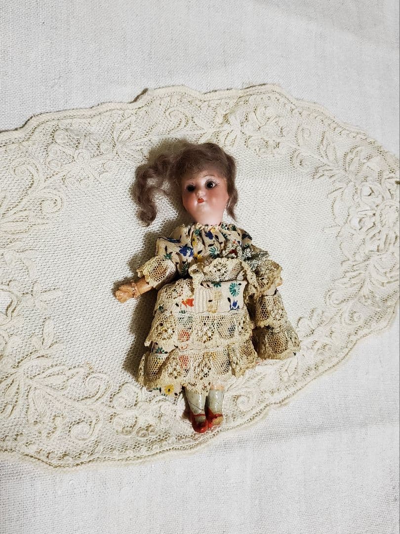 アンティークドール　ミニョネット　人形