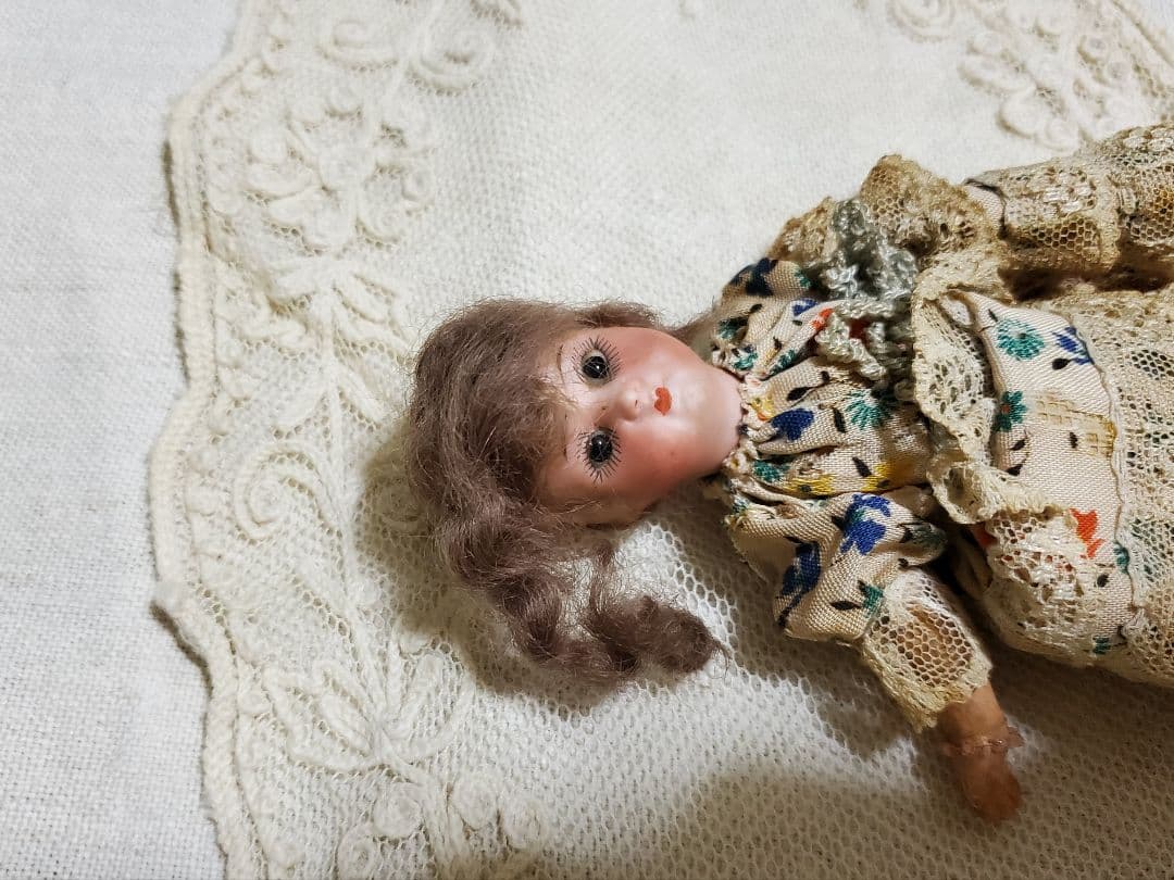 アンティークドール　ミニョネット　人形