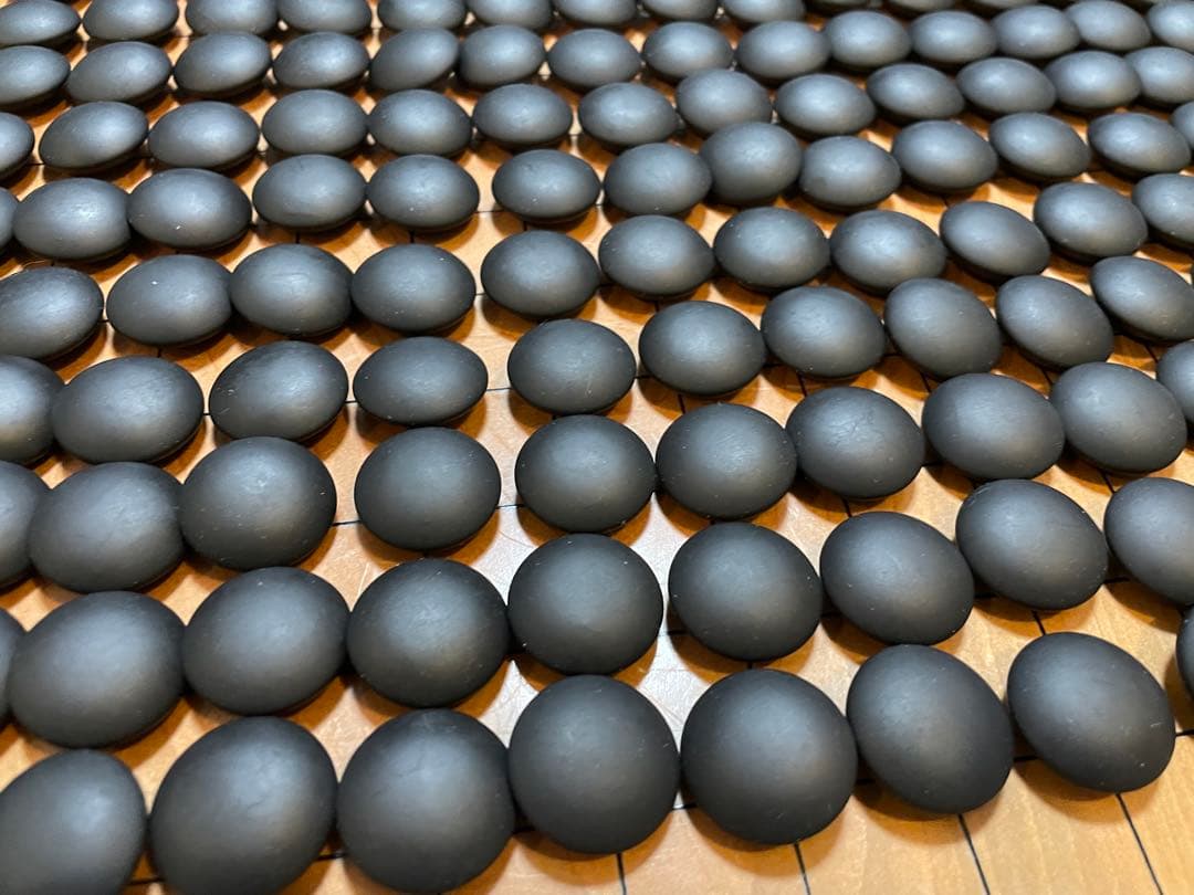 碁石　本蛤34号180個　本那智黒181個　白黒セット