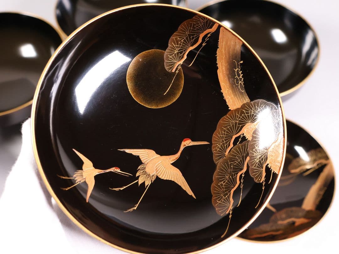 【CM379】大正期 月と松 飛翔鶴 金蒔絵 欅地溜塗 黒塗 椀四客 木製漆器