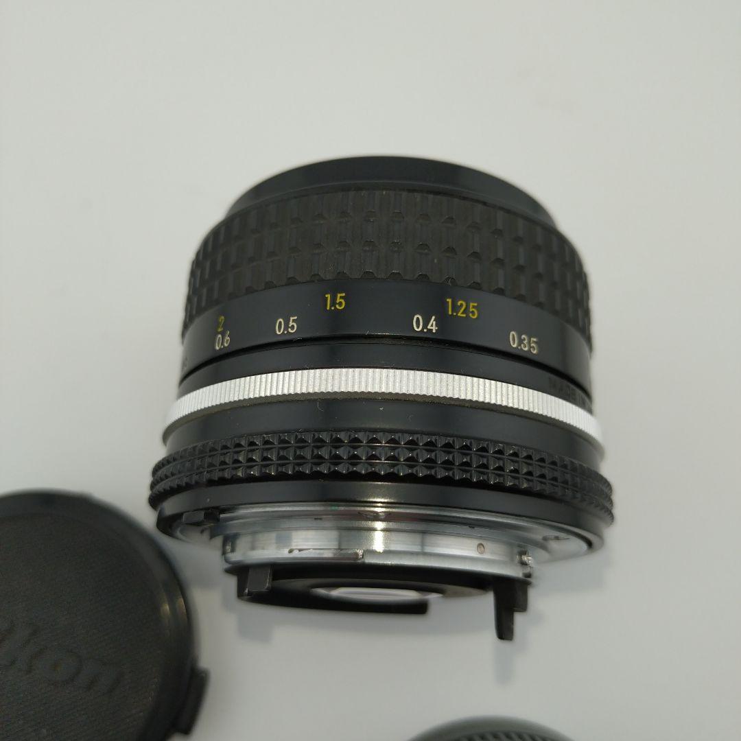 Nikon Nikkor 28mm f/3.5 レンズ