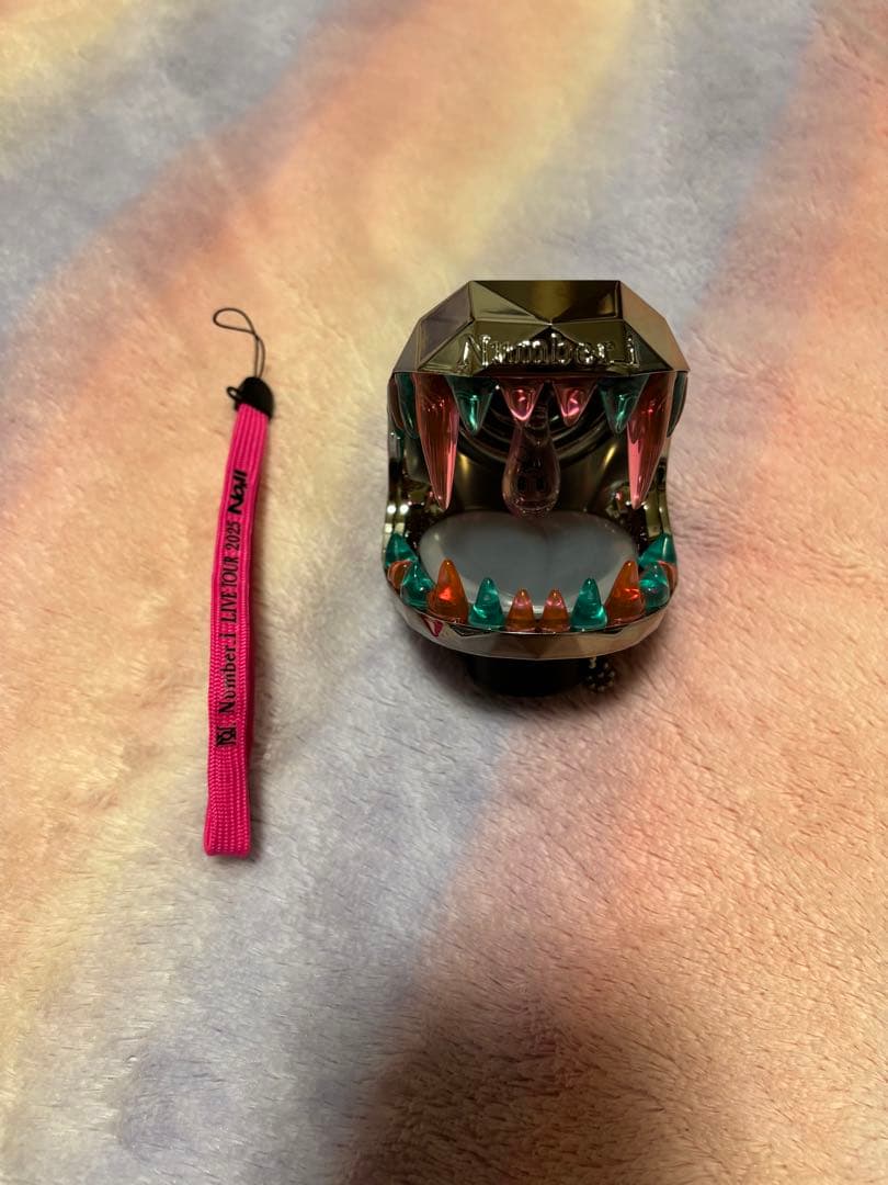 B*0様 Number_i 2025 NO.II ペンライトとペンライトトップ