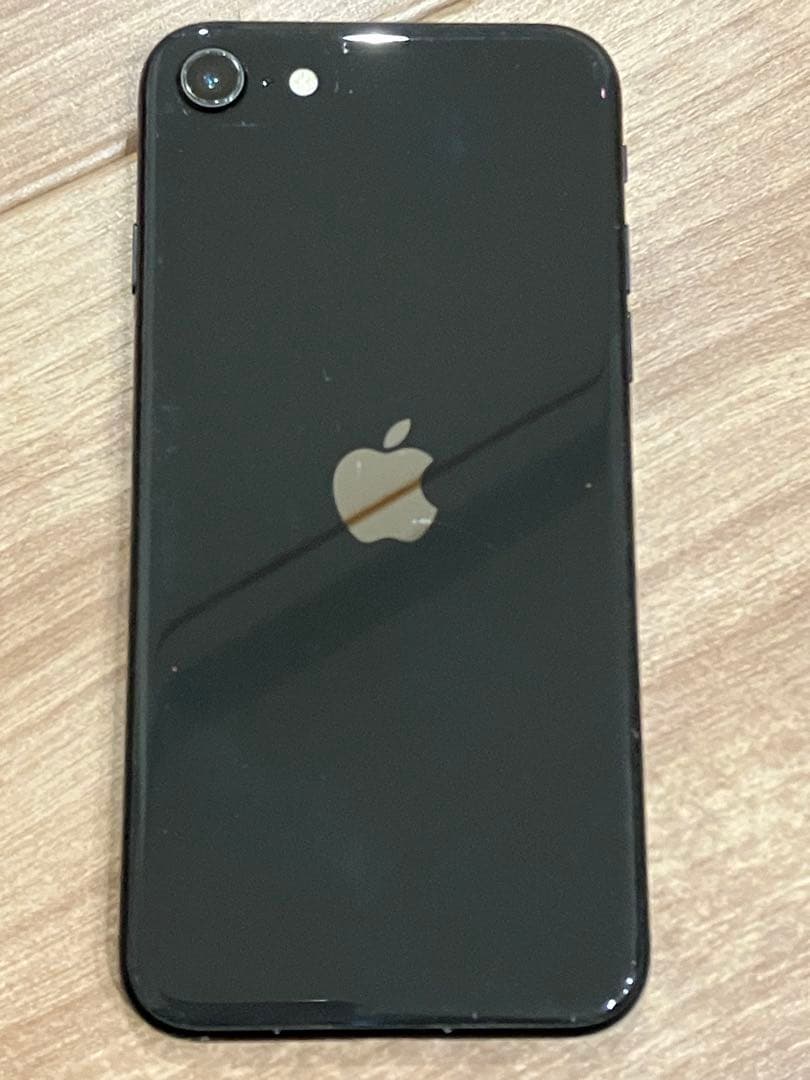 iPhone 本体 画面傷・ひび割れありSE2