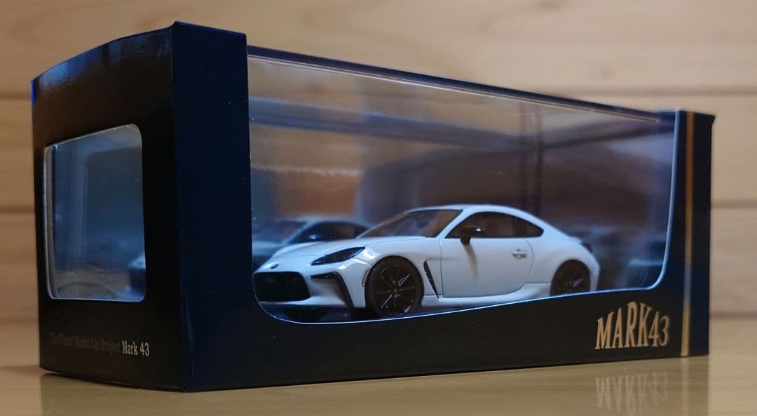 MARK43トヨタGR86 1/43クリスタルホワイトパール新品ミニカー
