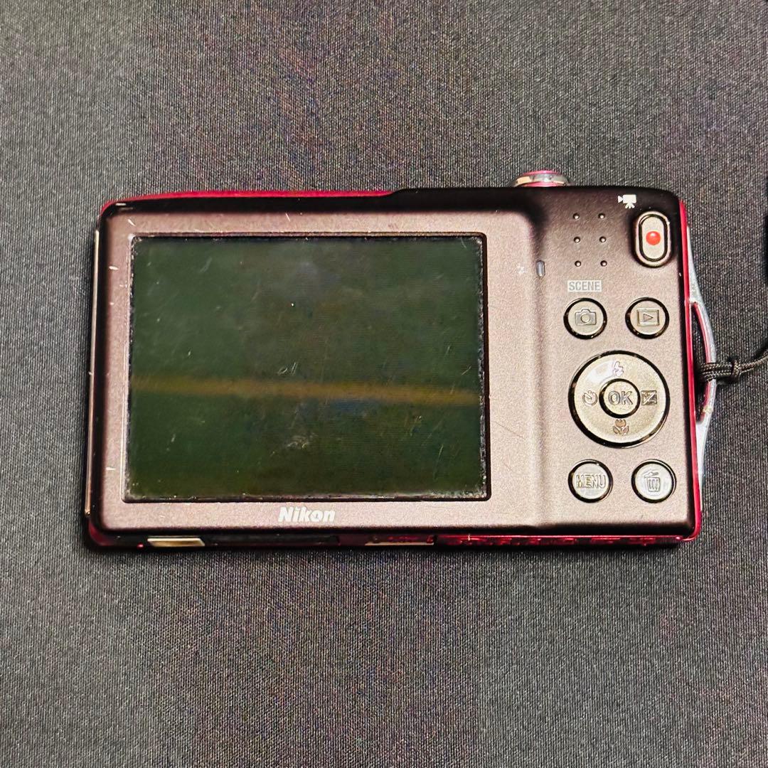 Nikon COOLPIX S3300 ピンク