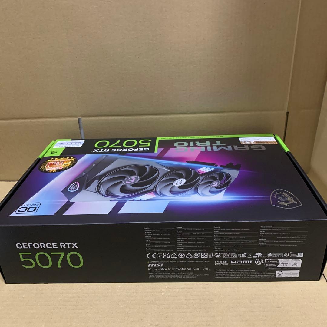 めい　新品　MSI RTX 5070 12G Gaming Trio OC