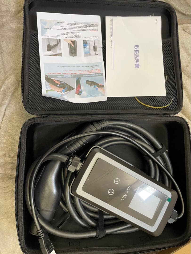 家庭用 EV充電器110V-240V SAE J1772 EV充電ケーブル ４つ