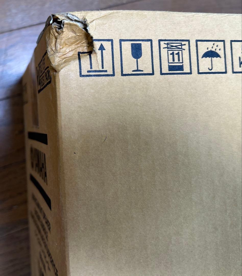 ヤマハ　サーフェスマウントスピーカー　VS4 ①