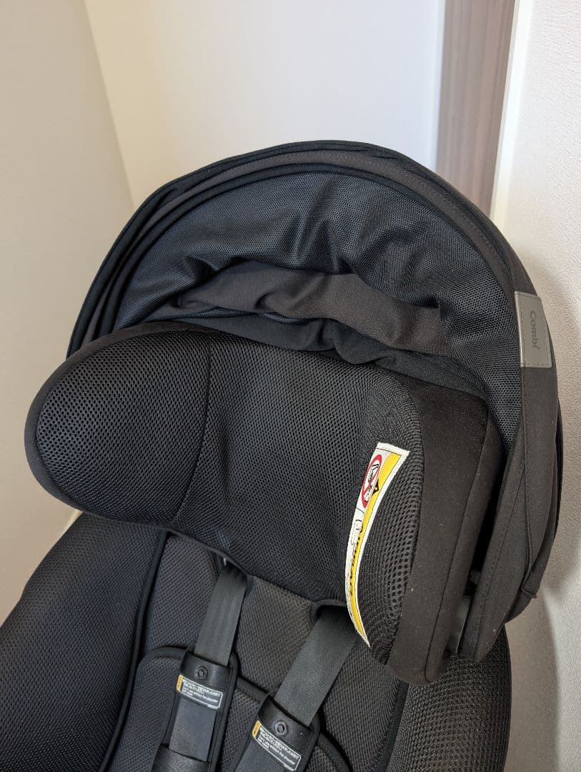 Combi THE S plus ZC-750 黒 チャイルドシート 欠品無し