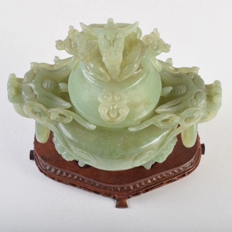 中国　玉石彫刻　雙耳活環　龍鈕蓋爐　香炉　唐木台付　C　9149