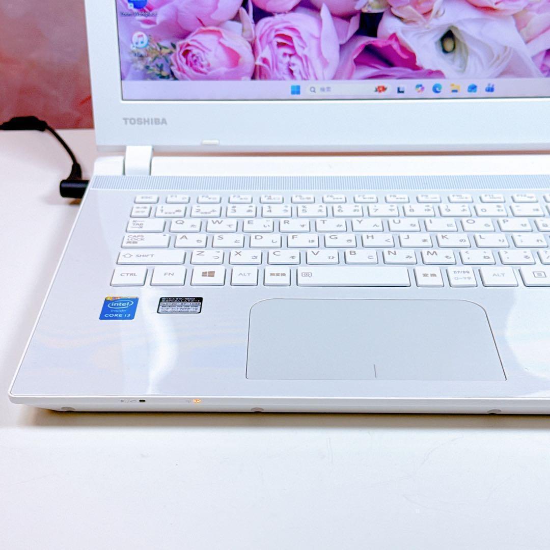 新品SSD✨windows11✨14型✨カメラ✨ノートパソコン✨オフィス✨薄型