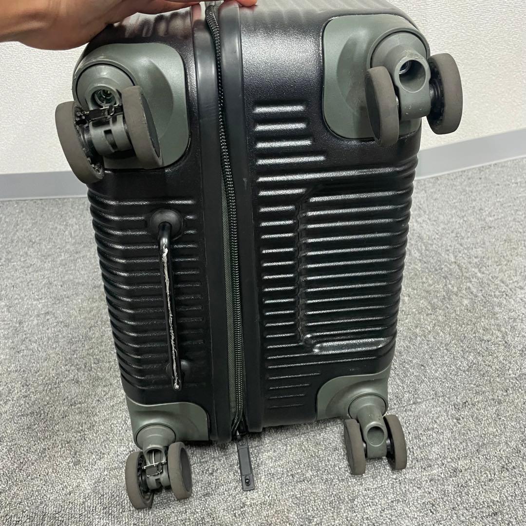innovator イノベーター スーツケース ブラック