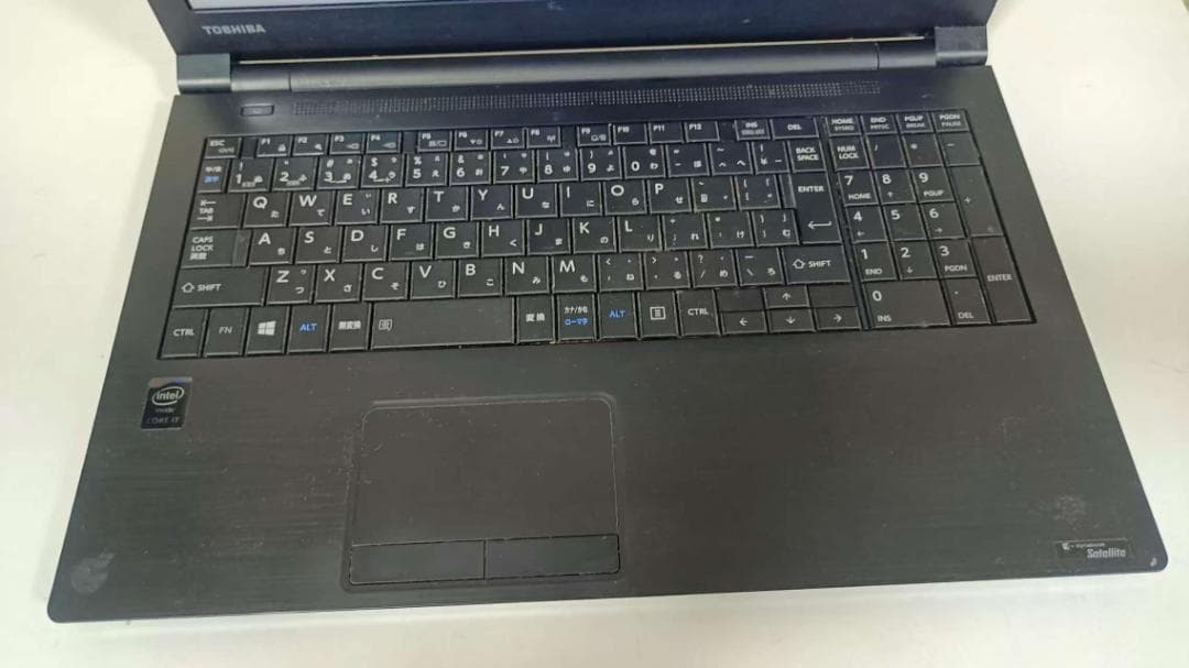 ノートパソコンTOSHIBA第五世代Core i7 SSD256Gメモリ8G