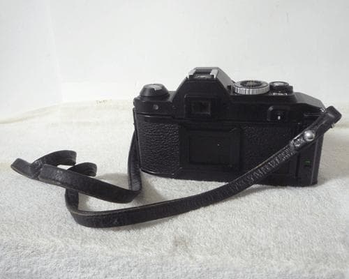 希少　Konica　FS‐1　フィルム一眼レフカメラ　「不動品」　望遠レンズ付き